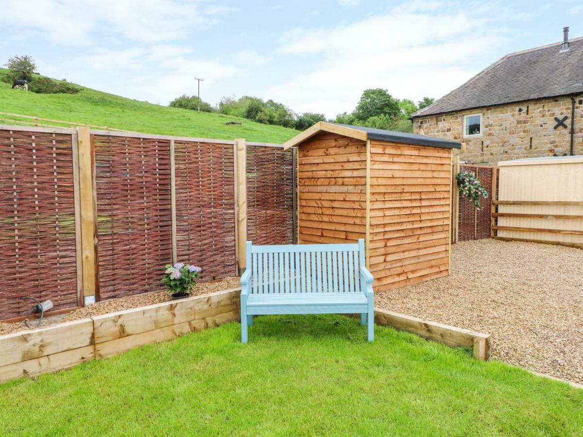Pastures Barn Villa Leek Bagian luar foto